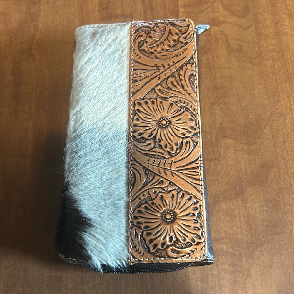 Trinity ranch wallet